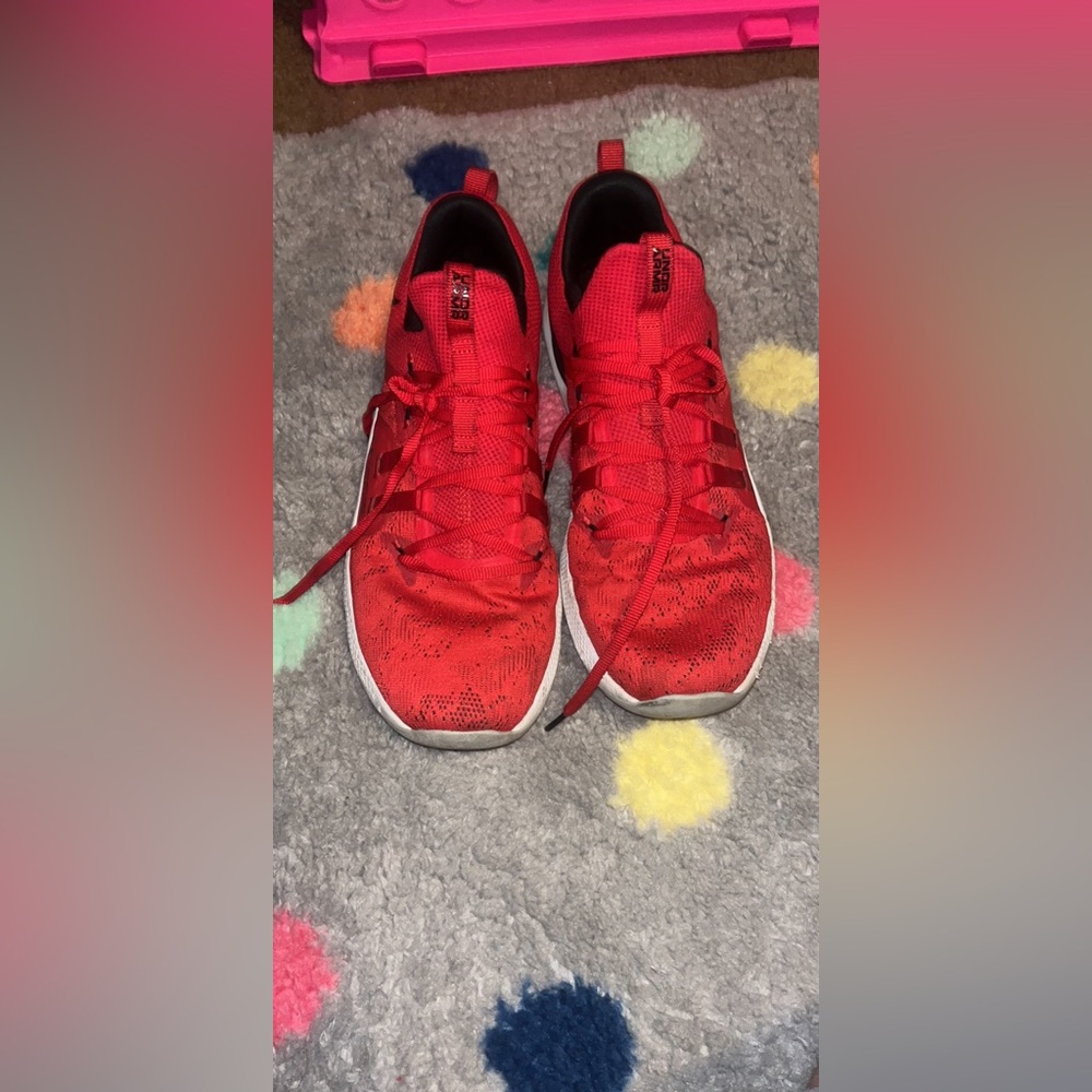 Men’s under Armour shoes